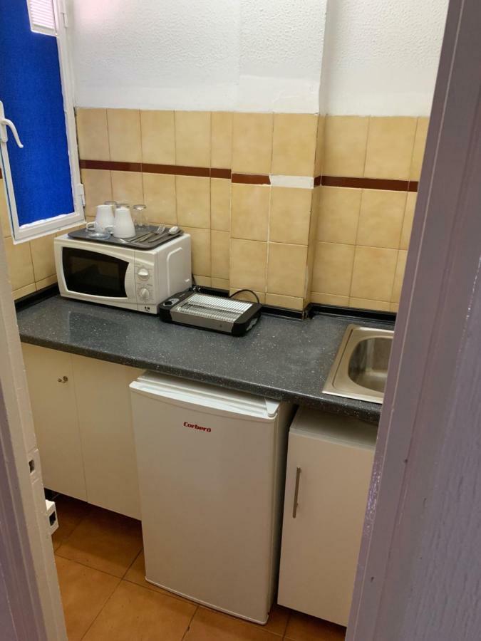 Ancla Beach Apartments 贝纳尔马德纳 外观 照片