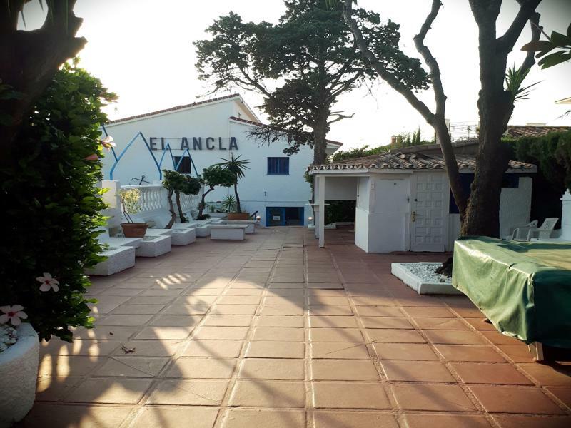 Ancla Beach Apartments 贝纳尔马德纳 外观 照片