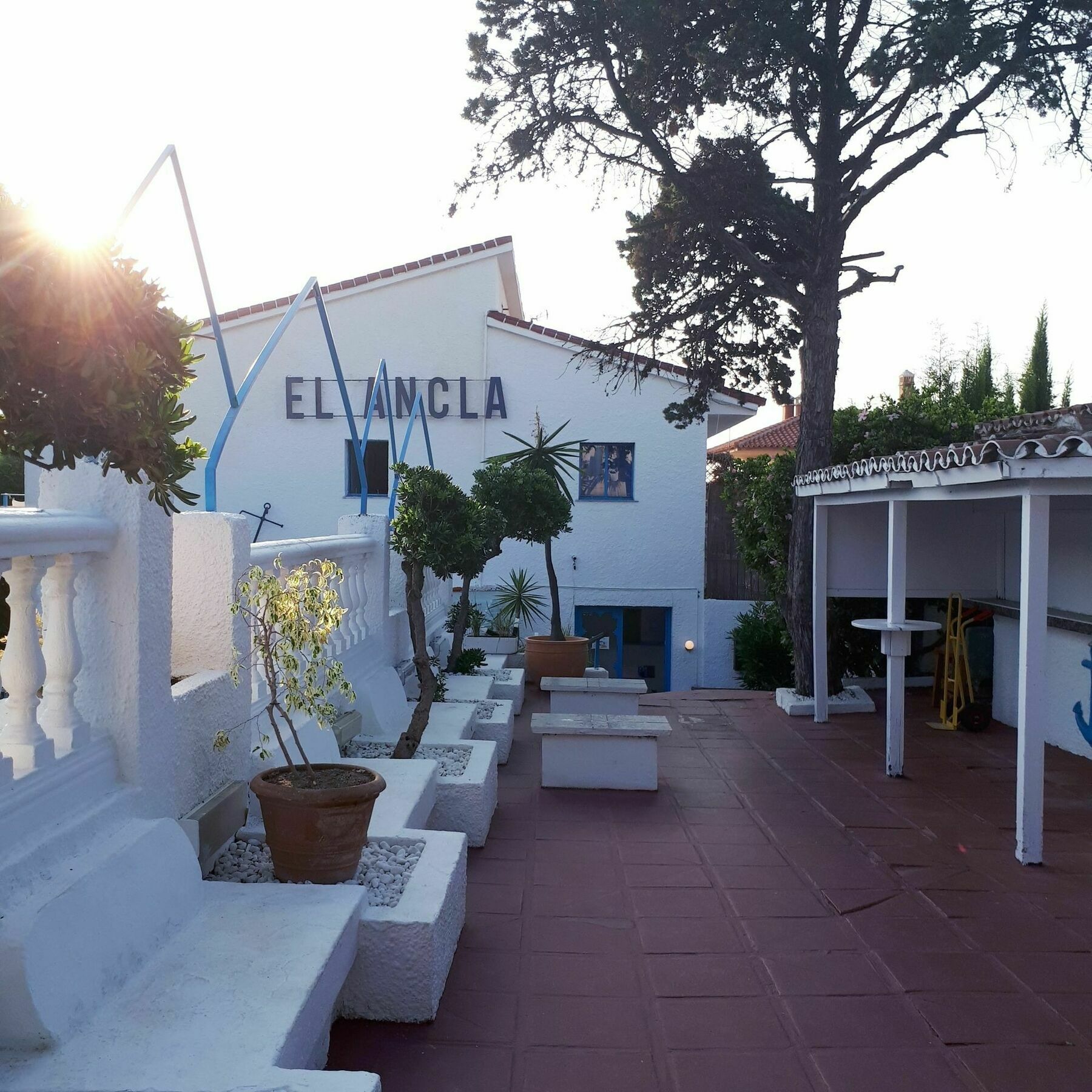 Ancla Beach Apartments 贝纳尔马德纳 外观 照片